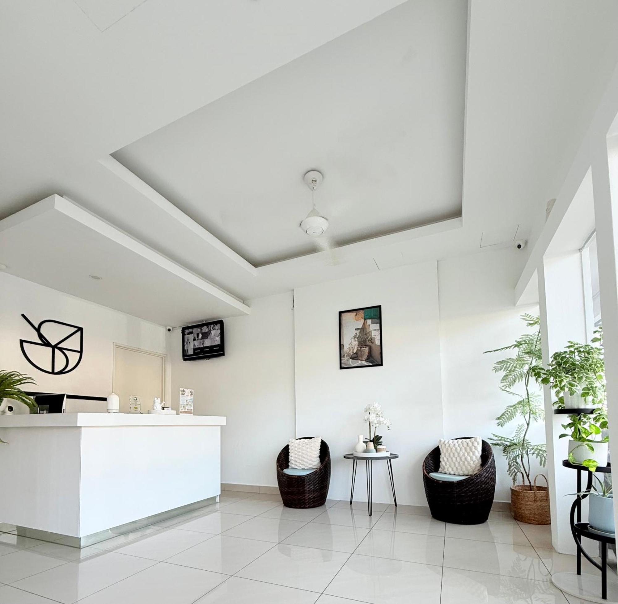 V Hotel Melaka Экстерьер фото